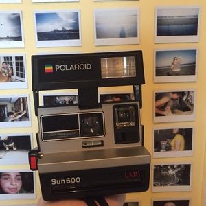 POLAROID 600 land camera